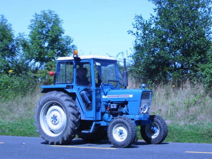 ../Images/Tractor-run-2005-IMG_5223.JPG